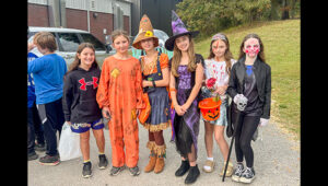 PHOTOS: Belgreen Trunk or Treat, choir performance